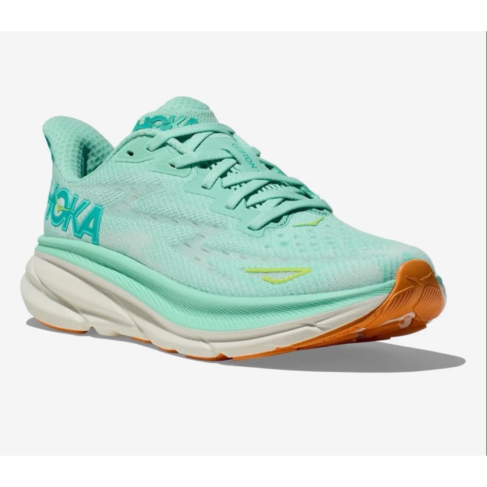 Hoka Women's Clifton 9 in Seafoam/Aqua Breeze